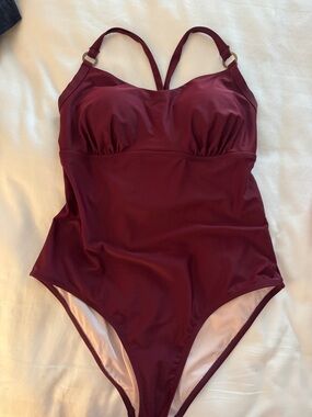 Cupshe Burgundy One-Piece Swimsuit with Adjustable Straps